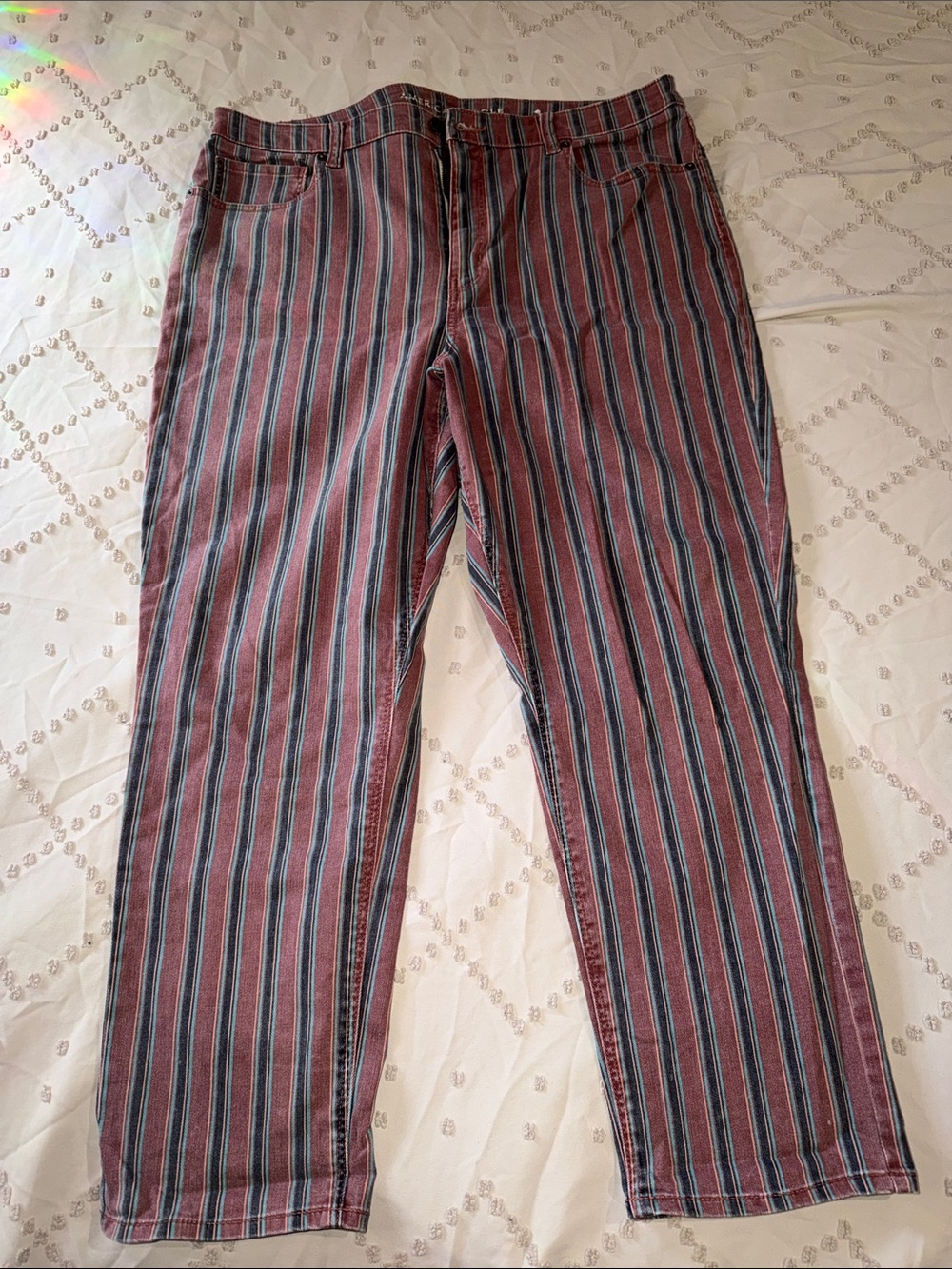 American Eagle Outfitters High-Rise Striped Jeans — Burgundy & Blue